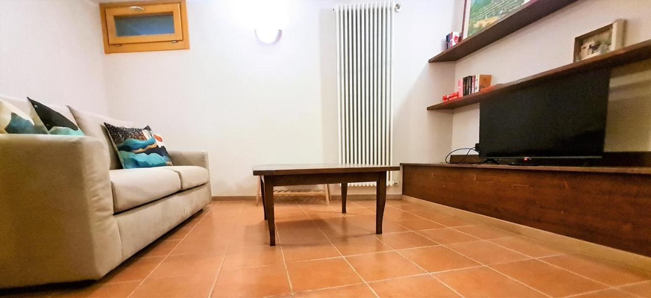 Appartamento Lo Scoiattolo Andalo Luaran gambar